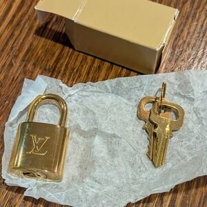 Brand New Louis Vuitton Lock With Two Keys And Box